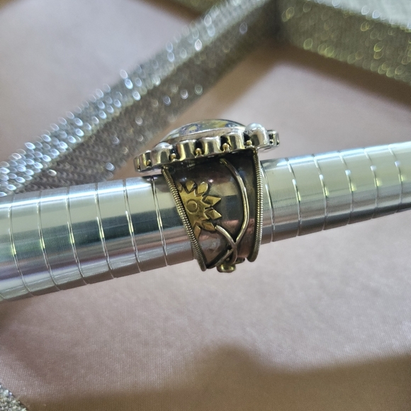 Mars and Valentine Sterling Floral Gemstone Ring - Picture 4 of 12